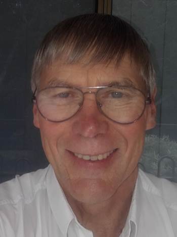 Neil Burgess head shot
